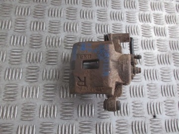 Суппорт правый перед corolla verso ii 04-08r фото №1