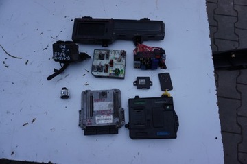 Комп'ютер 237101074r renault scenic 3 iii 1.6 dci фото №1