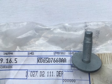 6507668aa винт jeep cherokee commander compass фото №1