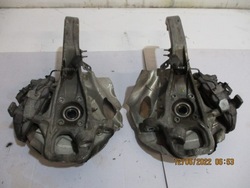 Поворотный кулак alfa romeo stelvio передняя правая левая 50541551 50541554 фото №1