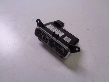 Гнездо port usb домкрат sd maserati levante 2016- фото №1