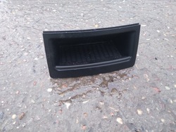 Bmw e60 бардачок тунелю середнього зад фото №1