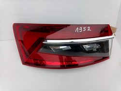 Лампа skoda superb iii sedan рестайлинг 3v5945207c оригинал левая фото №1