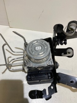 Renault talisman 1.3 tce edc насос abs 476606080r фото №1