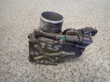 Toyota avensis t25 2.0 d4d 03-06 дросельна заслінка фото №1