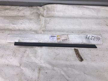 Passat b8 планка двері праві зад 3g0853334b фото №1