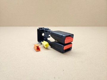 Скоба ремня безопасности зад volvo xc40 c40 ex40 ec40 фото №1