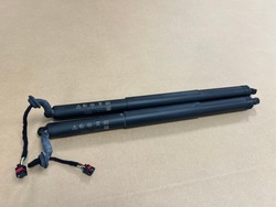 Audi q5 80a приводи кришки зад 80a827851d фото №1