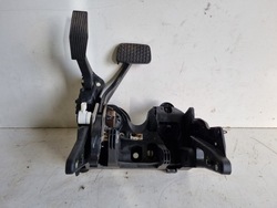 Opel astra k основание педалей автомат eu 39080690 фото №1