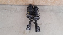 Honda hr-v 1.5 гибрид амортизатор перед левый правые фото №1