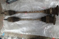 Voyager 3.3 3.8 awd 01-07 піввісь задня ліва фото №1