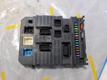 Citroen c4 купе 2008r 1.6 hdi модуль bsi 9663798480 фото №1