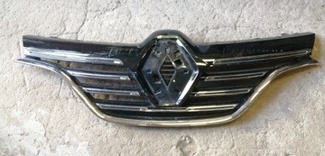 Renault megane iv решітка радіатора решітка 622563114r фото №1
