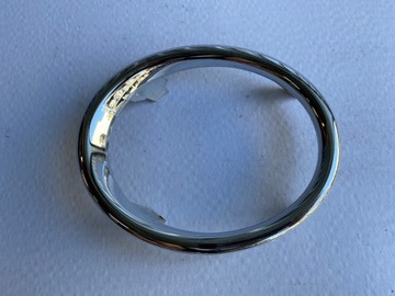 Хром решётка левый 261a39630r dacia sandero фото №1