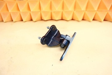 Mercedes c-klasa w204 петля двері лівий зад верхній c359 фото №1