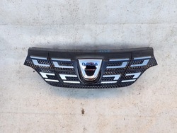 Dacia spring 22- решітка радіатора решітка фото №1