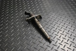 Инжектор audi a8 d3 4.0 tdi ase 057130277m фото №1