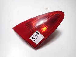 Лампа задня ліва кришки багажника alfa romeo 147 01r 46556346 539 фото №1