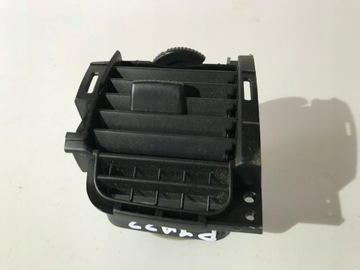 Honda jazz 2 1.3b решітка повітропровід права фото №1