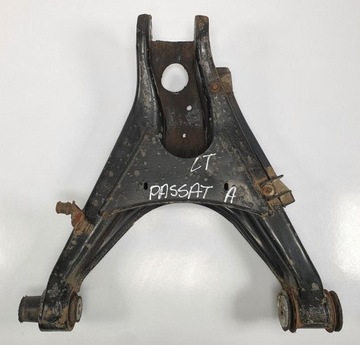 Рычаг левый зад vw passat b5 w8 4b0505311 фото №1