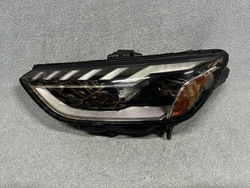 Лампа audi a4 b9 рестайлінг повний led 8w0941033f ліва usa оригінал фото №1