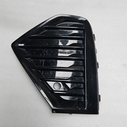 Решётка решётка volvo xc60 2022- r-design з отверстие na pdc 32234961 левая фото №1