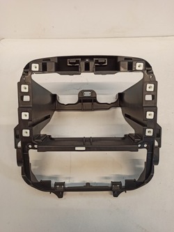 Рамка полиця радіо trafic iii 678700458r фото №1