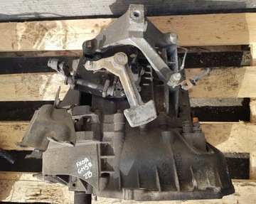 Ford focus mk2 c-max 1.8 tdci коробка передач коробки передач 6m5r7002zb фото №1