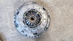 Сцепление комплектные двухмассовый маховик volkswagen skoda audi 124035410 фото №1