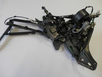 Lexus sc430 механізм петля кришки багажника фото №1