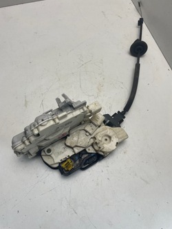 Audi a8 d3 замок дверь 4e1837016aa фото №1