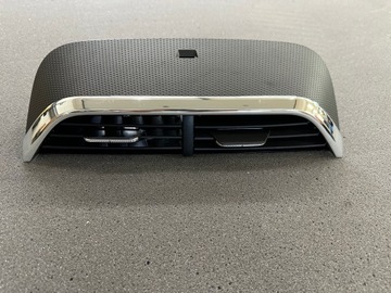 Решётка воздуховод средняя dekor octavia iv 4 оригинал идеальная фото №1