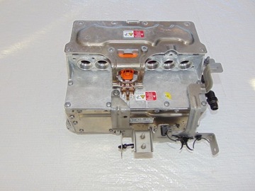 Vw passat gte зарядний пристрій генератор акумулятор 3g0907070g фото №1