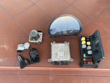 Sprinter 906 2,2 cdi набор компьютер a6519000601 фото №1