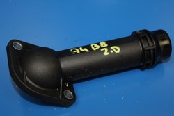 Audi a4 b8 a5 8t q5 2.0 tdi штуцер води фото №1