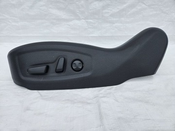 Захист пластик сидіння hyundai i30 iii 17- eu ліва фото №1