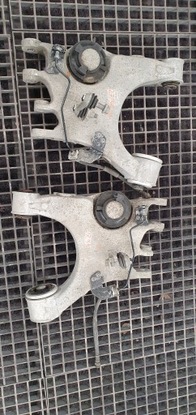 Важіль зад праві лівий alfa romeo stelvio 2.0 21039373 21039371 ідеал фото №1