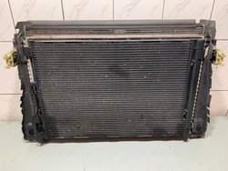 Комплект радіатор з вентилятор audi 83a q3 фото №1