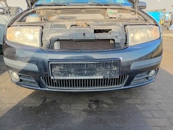 Skoda fabia 1 i 99-08 бампер переднє перед код фарби 9910 фото №1