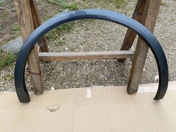 Планка левая na задний крыло audi q5 80a 17- 80a853817a фото №1