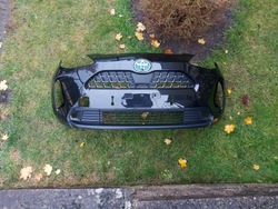 Toyota yaris cross 20- бампер перед решітка ідеал фото №1