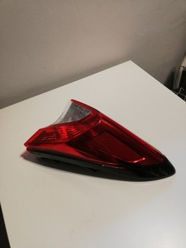 Лампа правая задняя правые зад toyota chr c hr 2016- фото №1