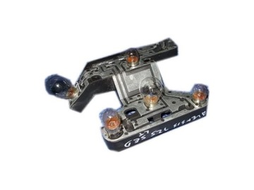 Тримач вкладка лампи зад ліва ліві avensis t25 фото №1