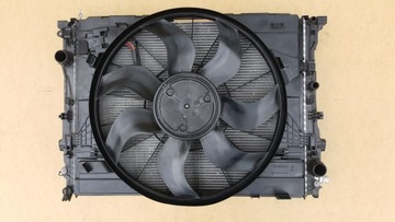 Комплект радиатор mercedes c класс w 205 c250 211km фото №1