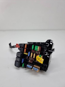 Cupra born 2022 рамка / модуль предохранителей фото №1