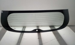 Скло задня зад opel karl 2015- з підігрівом світла нова фото №1