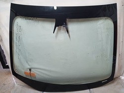 Стекло передняя tesla модель 3 iii 2021- камера датчик с подогревом оригинал фото №1