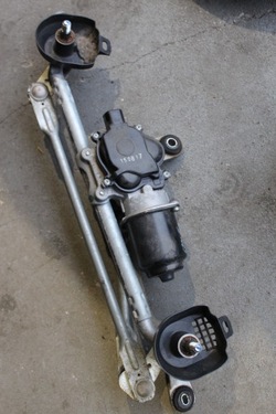 Mitsubishi space star ii двигунчик двірник eu фото №1