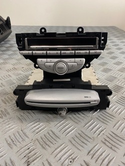 Радио cd mini cooper r56 3452697 -04 vp7kcf-18c815-ak фото №1