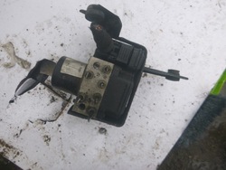 Насос abs opel insignia a 1.8 16v 13313805 фото №1